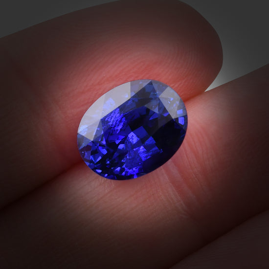 8.09 Carat Blue SRI LANKAN Oval Sapphire CD
