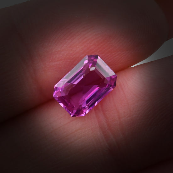 2.64 Carat Purple SRI LANKAN Emerald Sapphire GIA