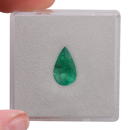 1.00 Carat Green COLOMBIAN Pear Muzo Emerald MUZO