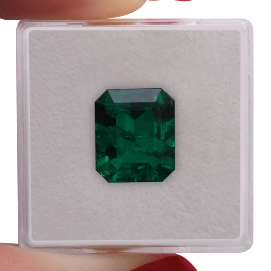 3.64 Carat Vivid Green COLOMBIAN Emerald Emerald CD and Muzo