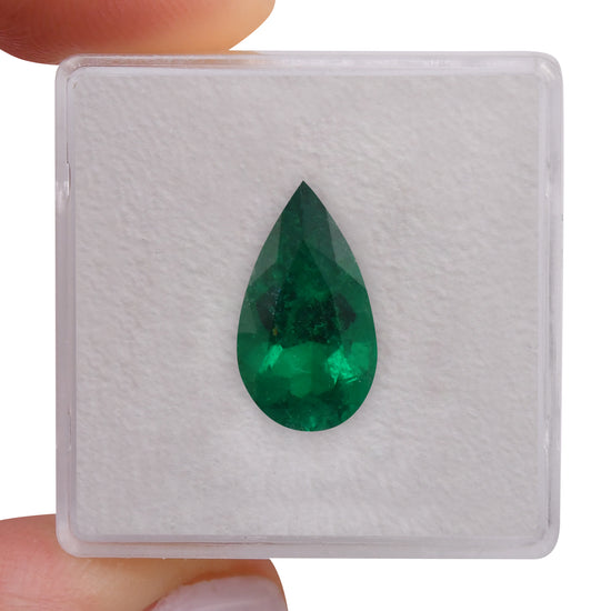 2.90 Carat Green COLOMBIAN Pear Muzo Emerald CD