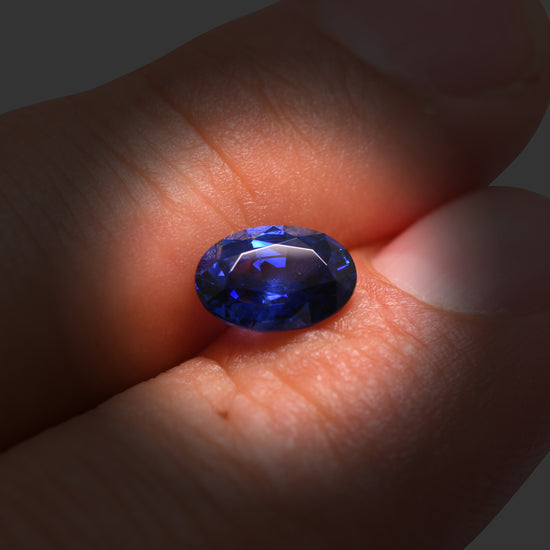 1.75 Carat Blue  Oval Sapphire GWLAB