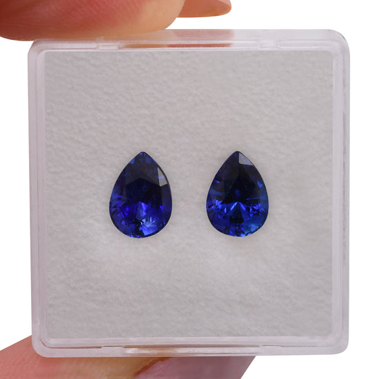 Zaffiro Blu a Pera di 2,86 carati, proveniente dallo Sri Lanka