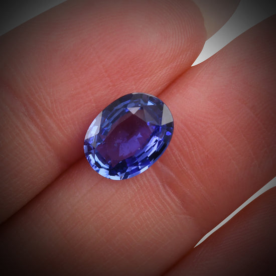 2.76 Carat Blue SRI LANKAN Oval Sapphire CD