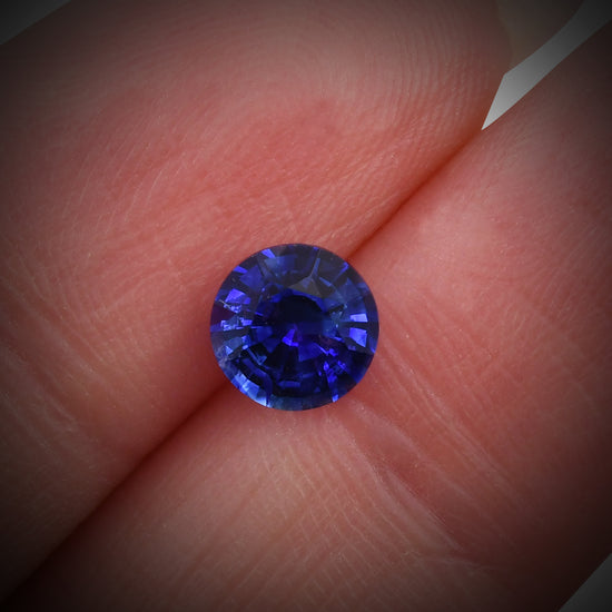 1.19 Carat Blue SRI LANKAN Round Sapphire
