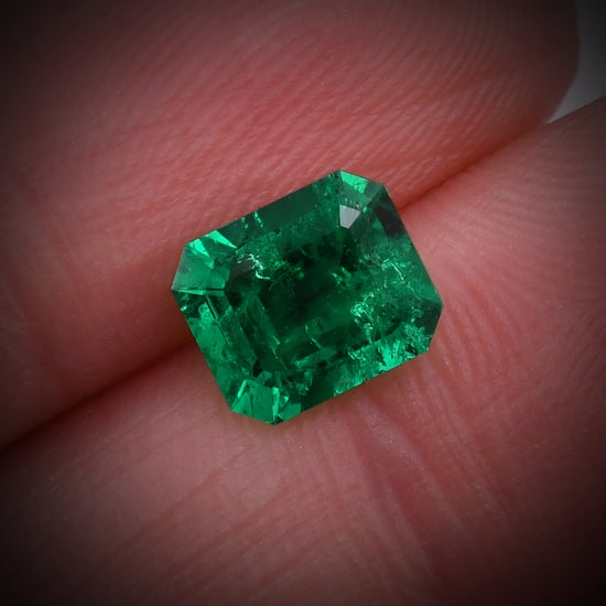 1.19 Carat Green COLOMBIAN Emerald Muzo Emerald CD