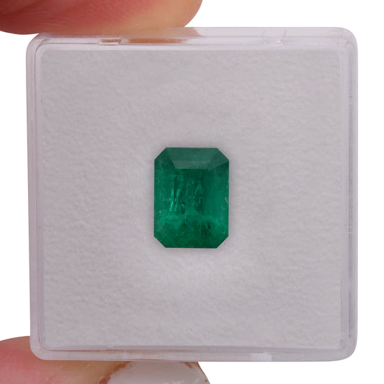 1.75 Carat Green COLOMBIAN Emerald Muzo Emerald CD