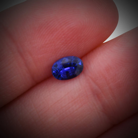 0.77 Carat Blue SRI LANKAN Oval Sapphire