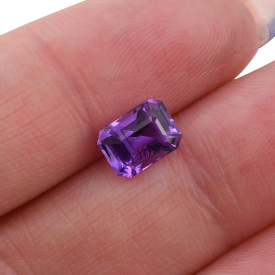 1.97 Carat Purple MADAGASCAR Emerald Sapphire