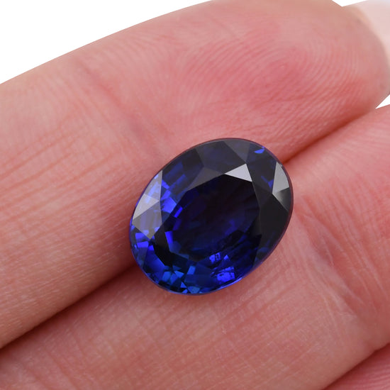 6.70 Carat Blue MADAGASCAR Oval Sapphire AGL