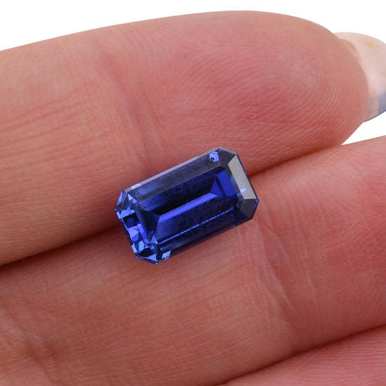 4.51 Carat Blue SRI LANKAN Emerald Sapphire AGL