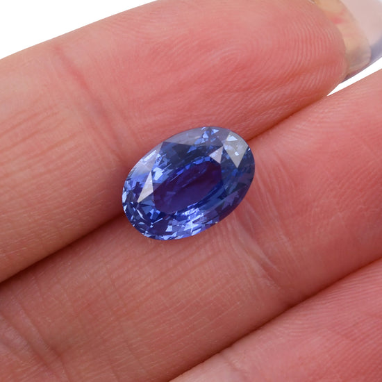 5.07 Carat Blue SRI LANKAN Oval Sapphire CD
