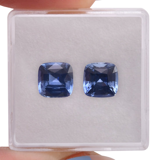 Zaffiro blu a cuscino di 4,83 carati CD