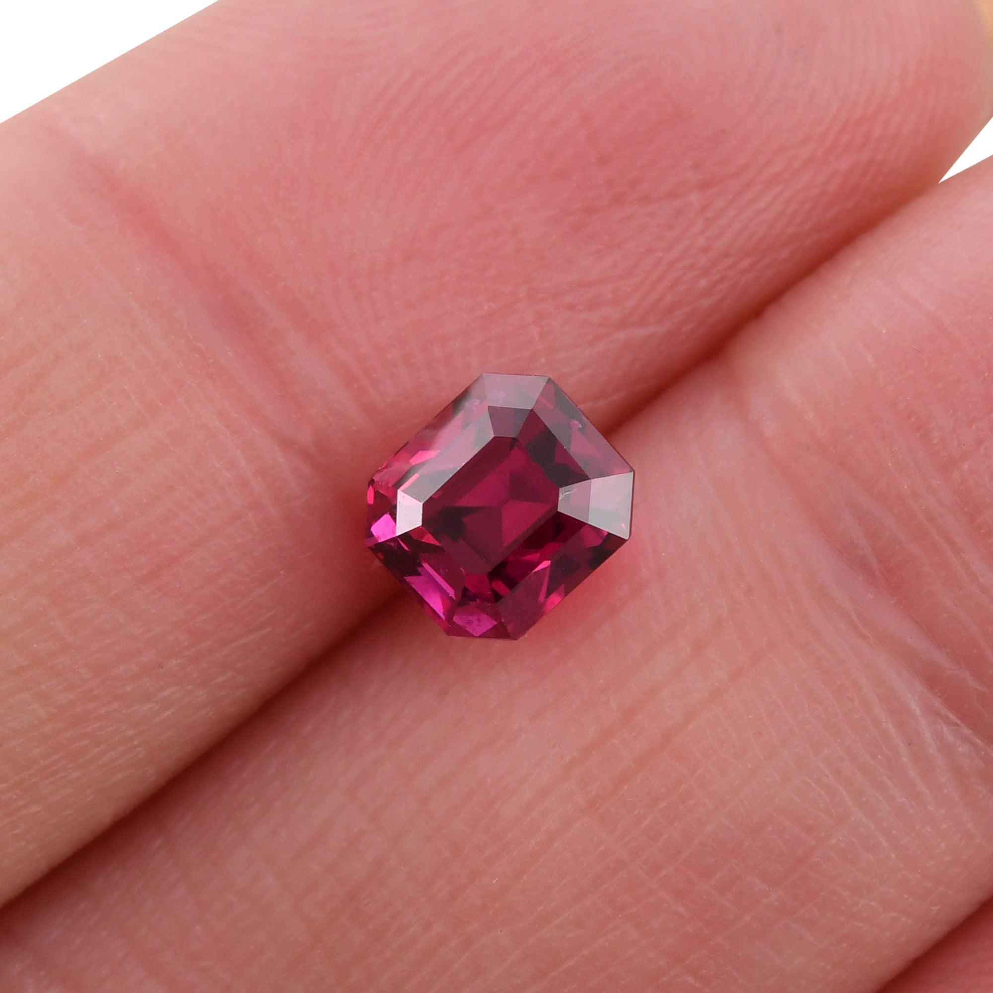 1.55 Carat Red MOZAMBIQUE Emerald Ruby GRS | LEIBISH