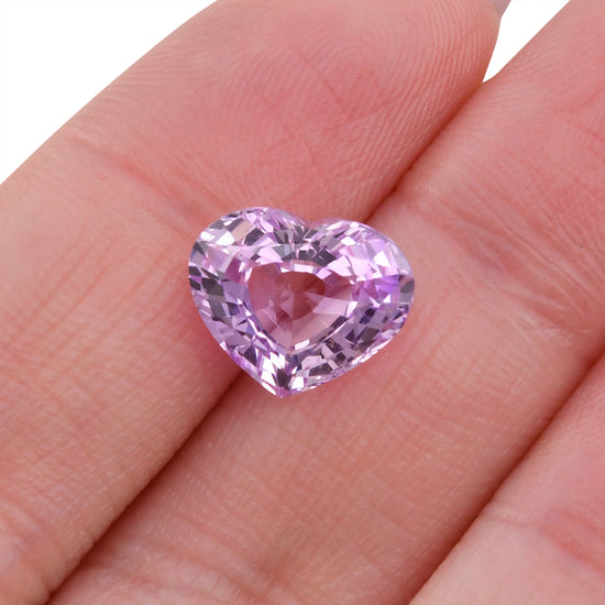 5.25 Carat Orange SRI LANKAN Heart Sapphire CD