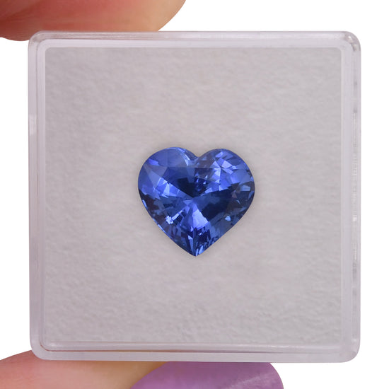 4.04 Carat Blue SRI LANKAN Heart Sapphire CD