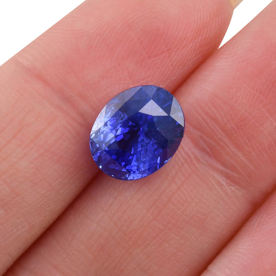 6.29 Carat Blue MADAGASCAR Oval Sapphire CD