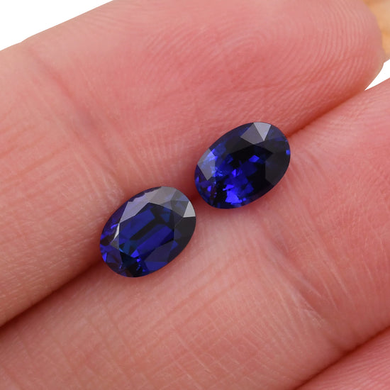 Zaffiro ovale blu dello SRI LANKA da 1,90 carati
