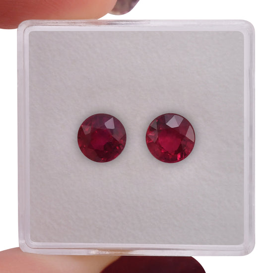 Rubino rotondo MOZAMBICANO rosso da 2,23 carati