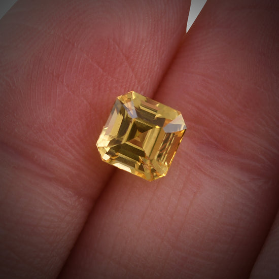 1.75 Carat Yellow SRI LANKAN Sq. Emerald Sapphire