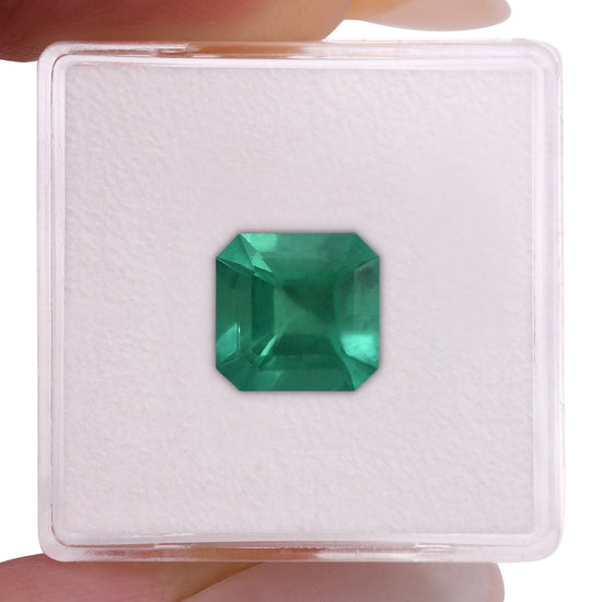 2.67 Carat Green COLOMBIAN Emerald Muzo Emerald CD