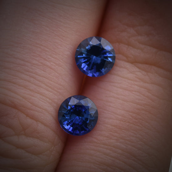 2,01 Karat blauer runder SRI LANKA Saphir