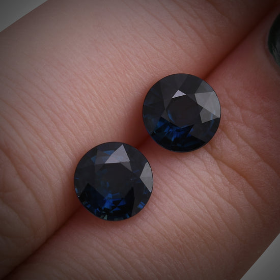 3.41 Karat Blauer THAI Runder Saphir