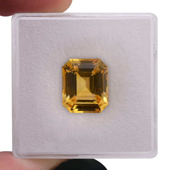 5.06 Carat Yellow SRI LANKAN Emerald Sapphire CD