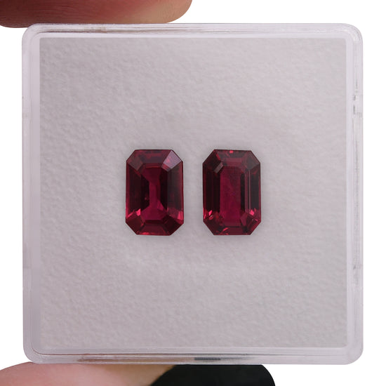 2,08 Karat roter mosambikanischer Smaragd-Rubin