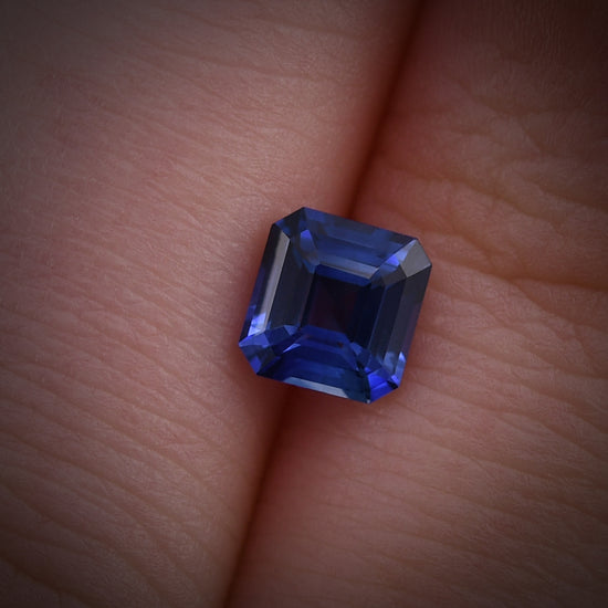 1.07 Carat Blue SRI LANKAN Emerald Sapphire