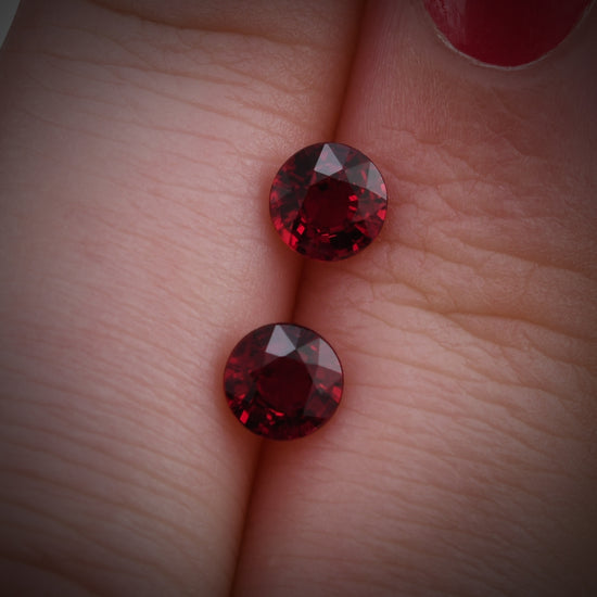 1,28 Karat Roter, runder RUBIN aus MOSAMBIK