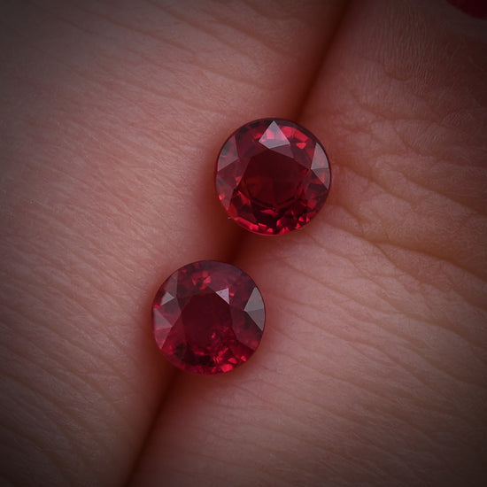 1,42 Karat roter, runder MOZAMBIQUE-Rubin