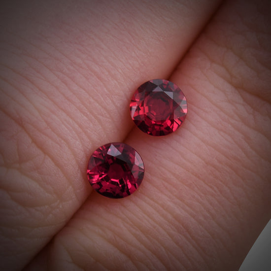 Rubino rosso rotondo da 1,24 carati del MOZAMBICO