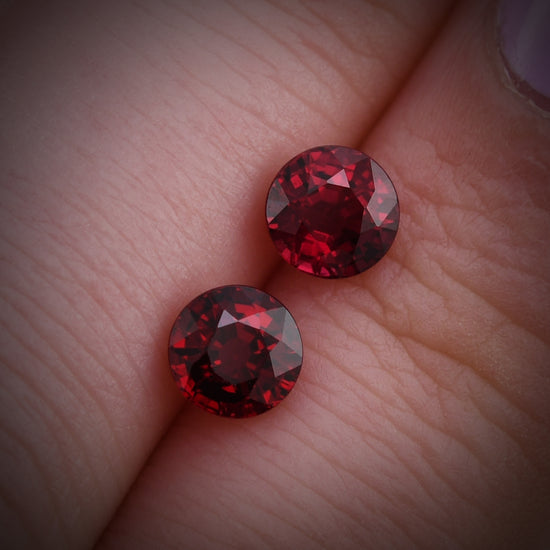 Rubino tondo MOZAMBICANO rosso da 1,69 carati