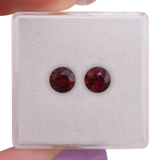 Rubino tondo MOZAMBICANO rosso da 1,69 carati