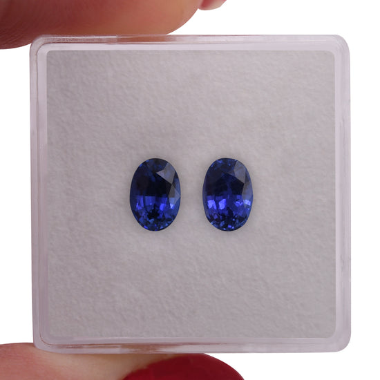 Zaffiro Ovale Blu di SRI LANKA da 1,71 Carati