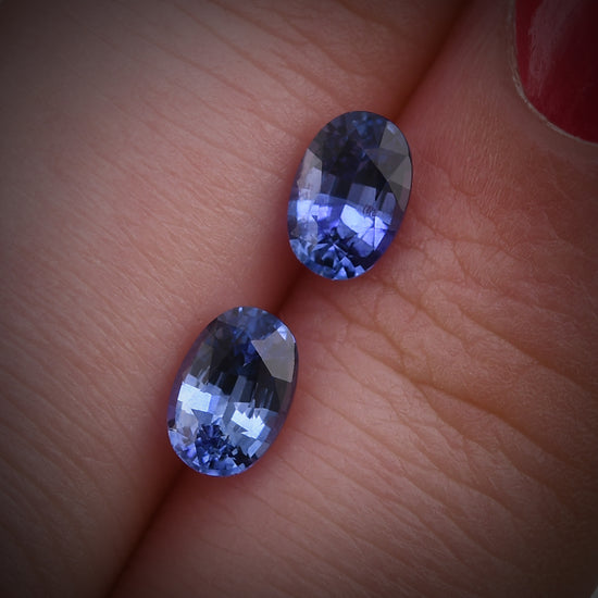 1,55 Karat Blauer SRI LANKAN Oval-Saphir