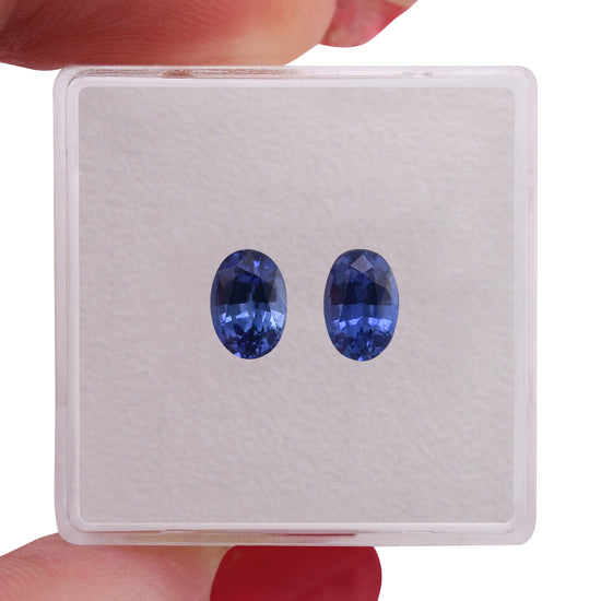 1,63 Karat blauer SRI LANKAN Oval-Saphir