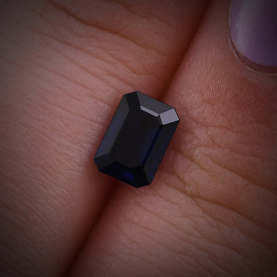 1.07 Carat Blue THAI Emerald Sapphire