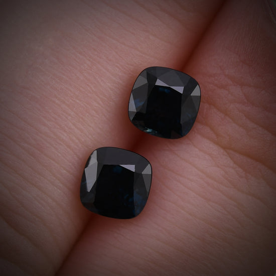 2,32 Karat blauer THAI Kissenschliff-Saphir