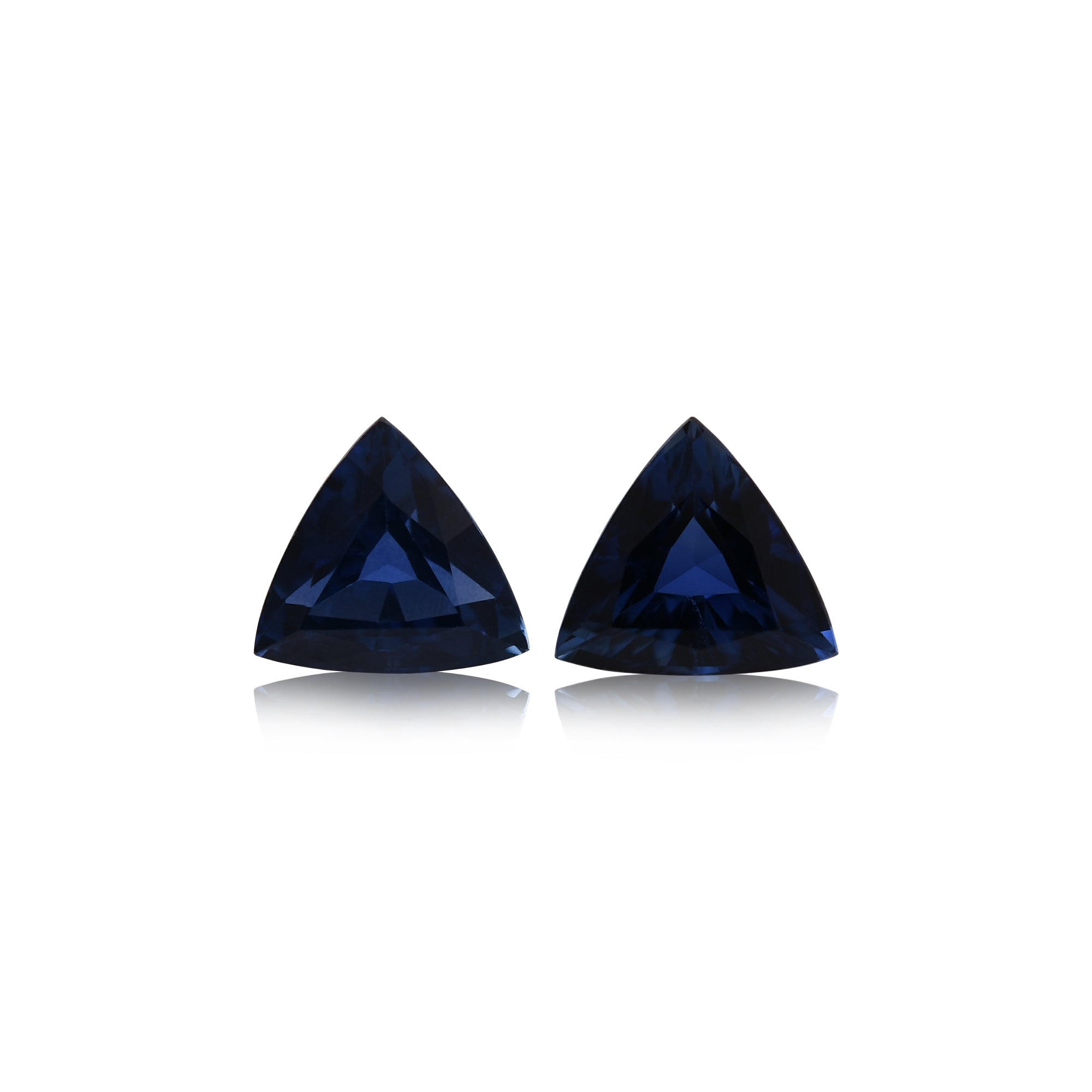 1.84 Carat Blue THAI Triangle Sapphire | LEIBISH