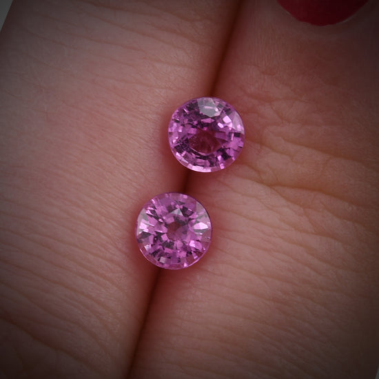 1.38 Carat Pink MADAGASCAR Round Sapphire
