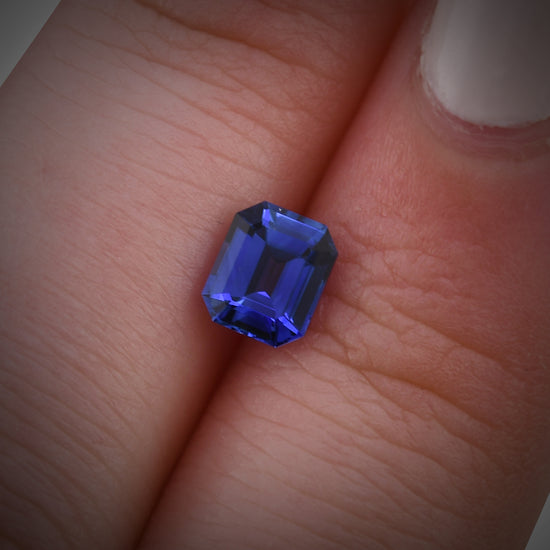 1.06 Carat Blue SRI LANKAN Emerald Sapphire GIA