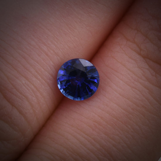 0.90 Carat Blue SRI LANKAN Round Sapphire