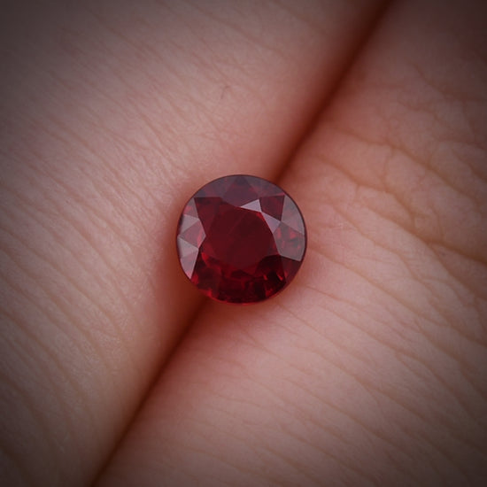 0.61 Carat Red MOZAMBIQUE Round Ruby
