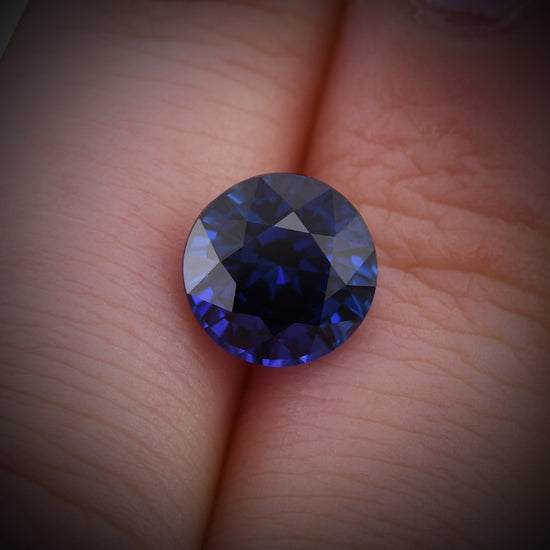 3.29 Carat Blue SRI LANKAN Round Sapphire CD