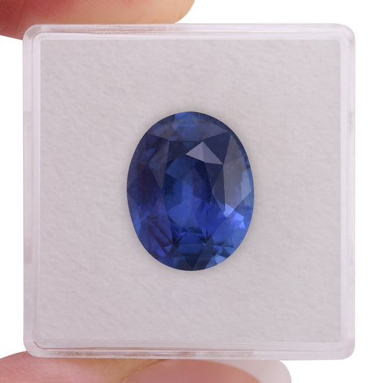 7.51 Carat Blue SRI LANKAN Oval Sapphire AGL