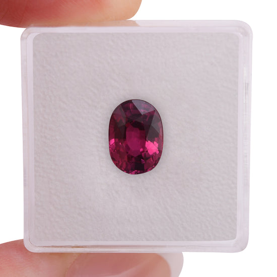 3.10 Carat Red MOZAMBIQUE Oval Ruby CD