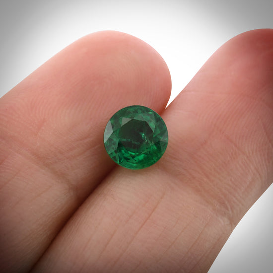1,22 Karat Grüner runder Smaragd