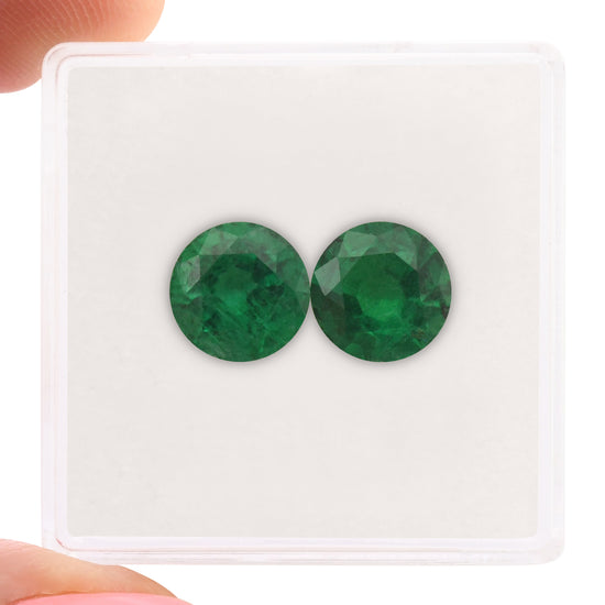 3.12 Carat Green  Round Emerald